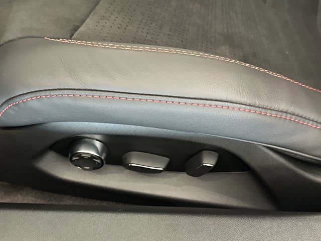 New 2025 Chevrolet Corvette E-Ray w/ Stealth Interior Trim Package image 9