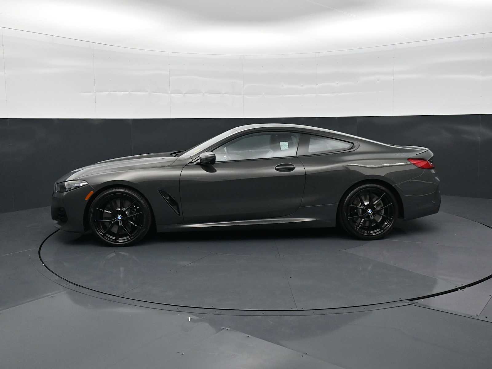 Used 2023 BMW 840i Coupe w/ M Sport Professional Package RWD image 8