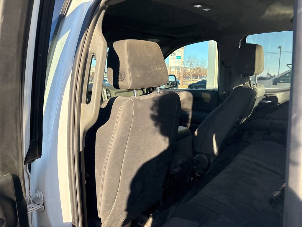 Used 2019 Chevrolet Silverado 1500 W/T w/ Trailering Package image 34