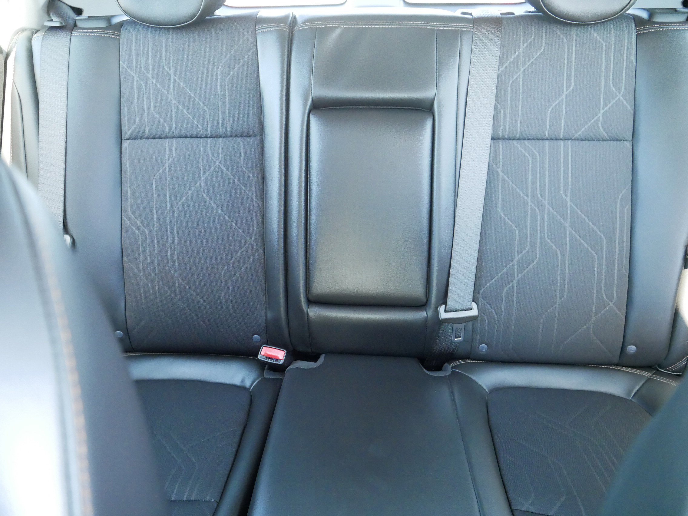 Used 2022 Chevrolet Trax LT w/ LT Convenience Package image 13