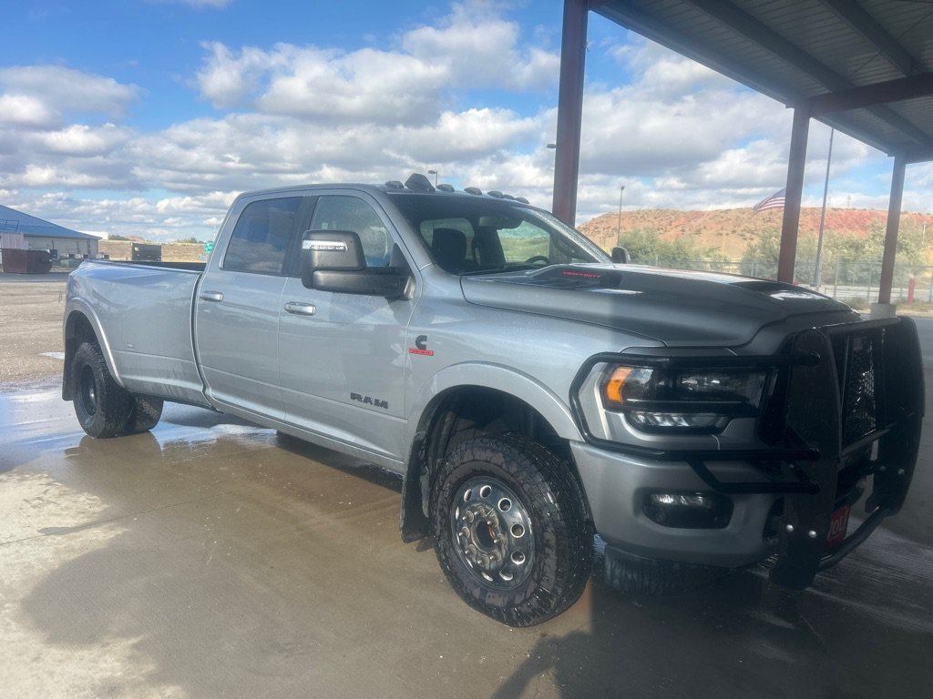 Used 2023 RAM 3500 Limited w/ Night Edition AWD/4WD image 9