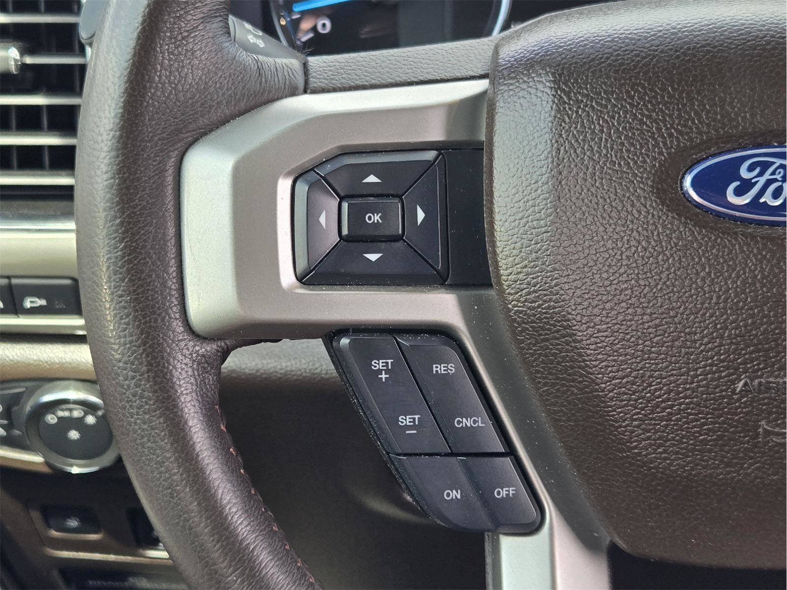 Certified 2022 Ford F350 King Ranch w/ Chrome Package AWD/4WD image 28