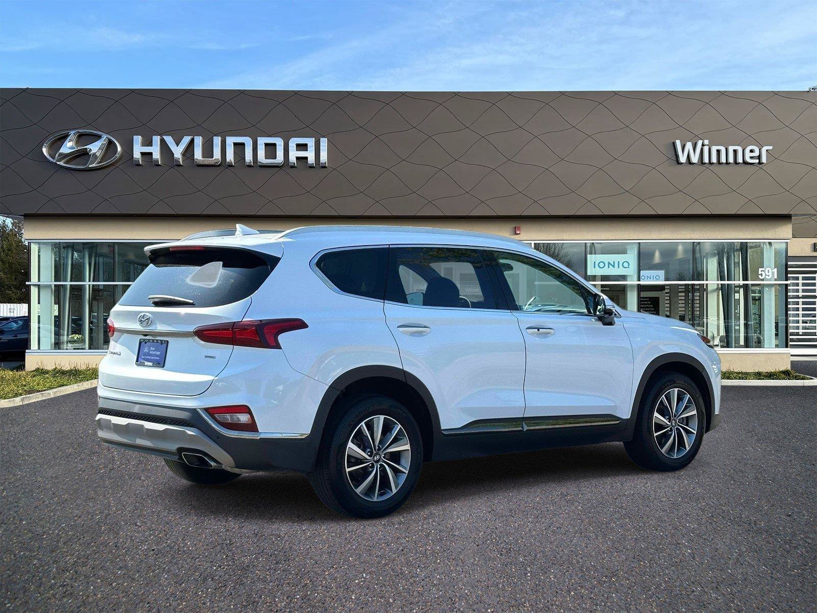 Used 2020 Hyundai Santa Fe Limited w/ Cargo Package AWD/4WD image 4