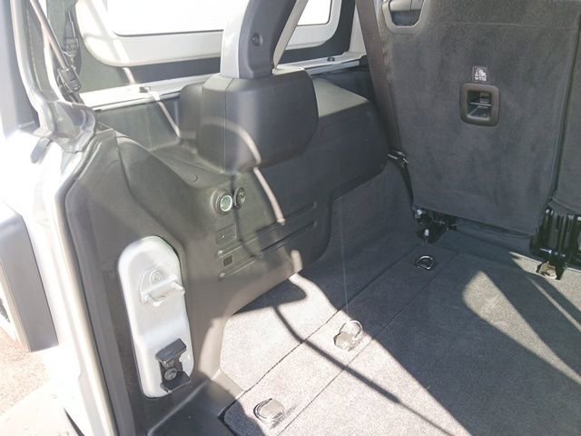 Used 2024 Jeep Wrangler Sport S image 11