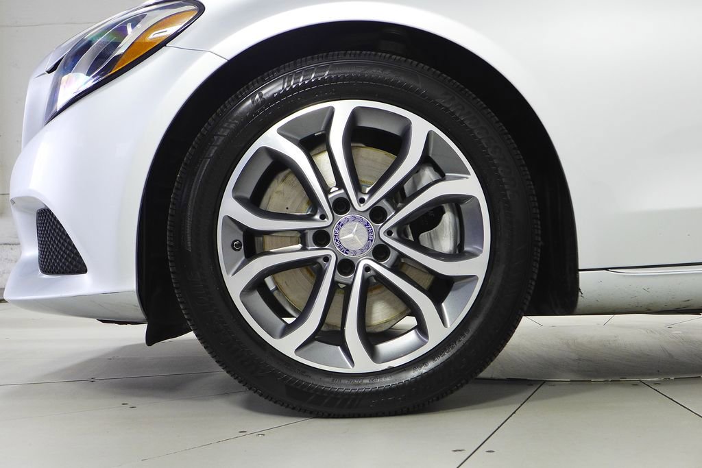 Used 2016 Mercedes-Benz C 300 Sedan image 5