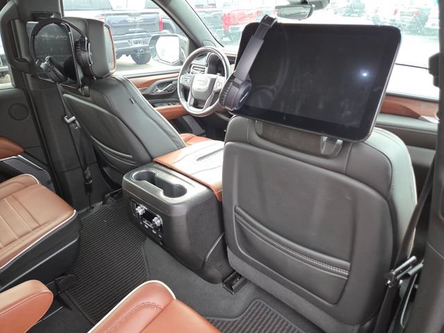Used 2024 GMC Yukon Denali Ultimate AWD/4WD image 28