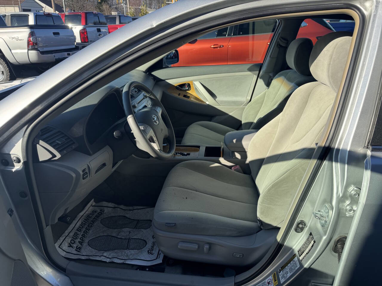 Used 2007 Toyota Camry XLE FWD image 14