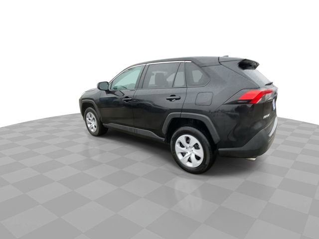 Used 2024 Toyota RAV4 LE image 8
