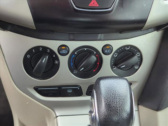 Used 2012 Ford Focus SE image 22