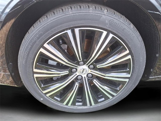 New 2025 Volvo S90 B6 Plus image 4