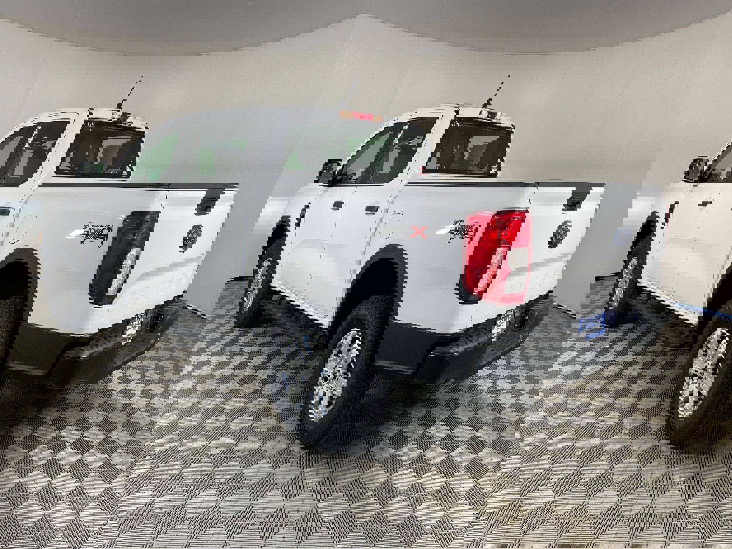 New 2025 Ford Ranger XL image 5