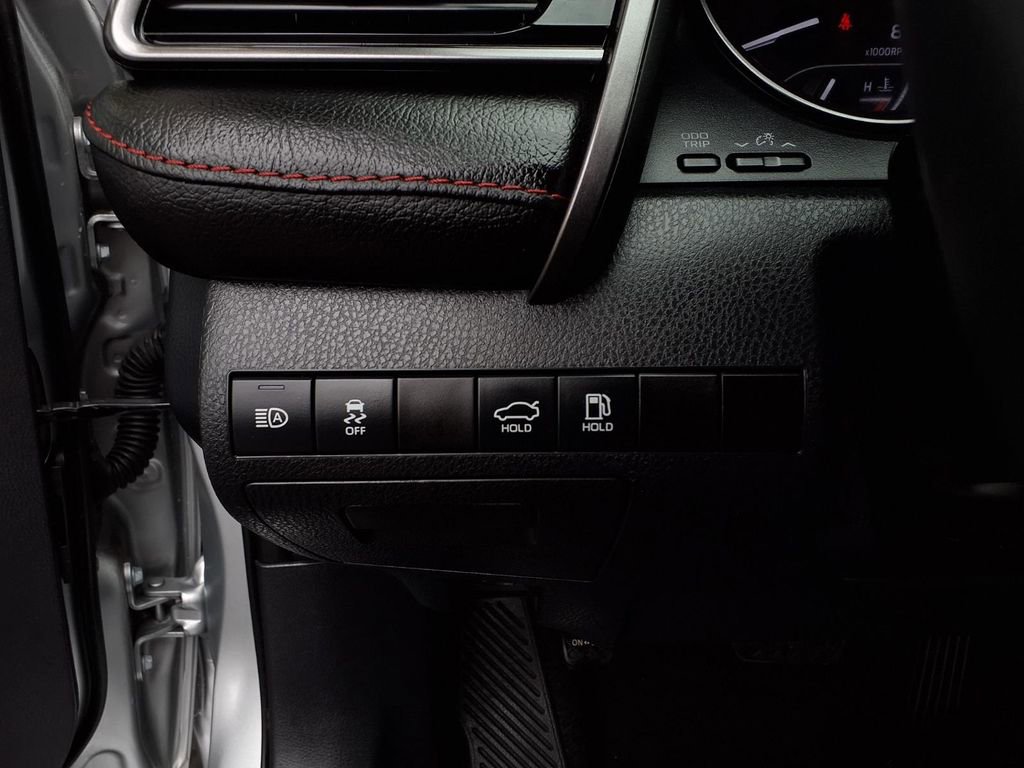 Used 2024 Toyota Camry SE FWD image 14