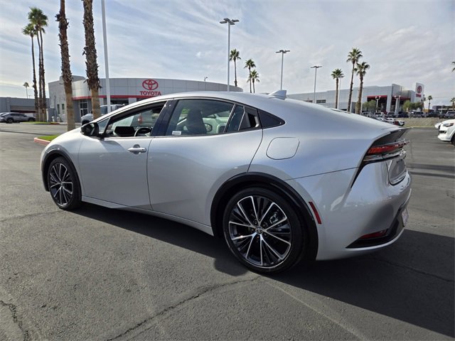 Certified 2025 Toyota Prius Limited image 5