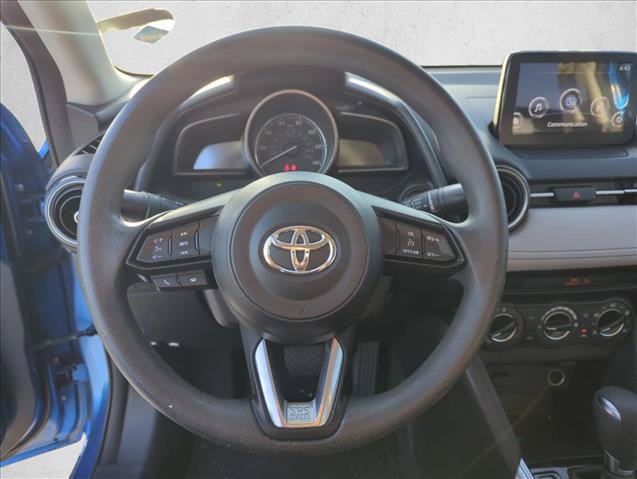 Certified 2019 Toyota Yaris LE FWD image 11