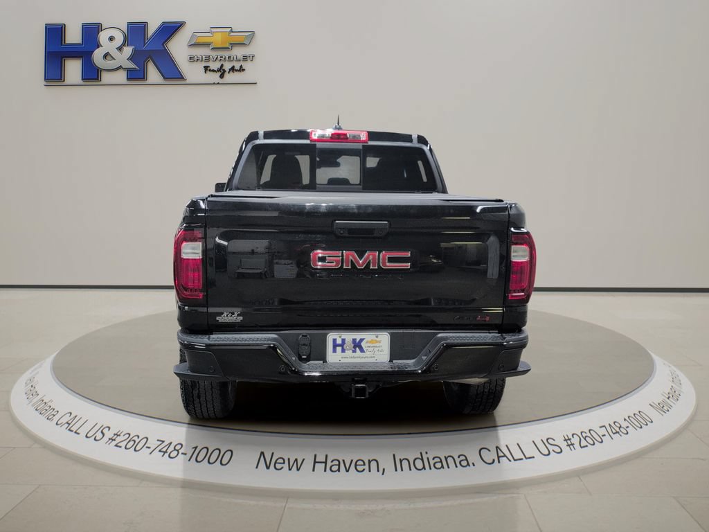 Used 2025 GMC Canyon AT4 w/ LPO, Off Road Lift Package AWD/4WD image 5