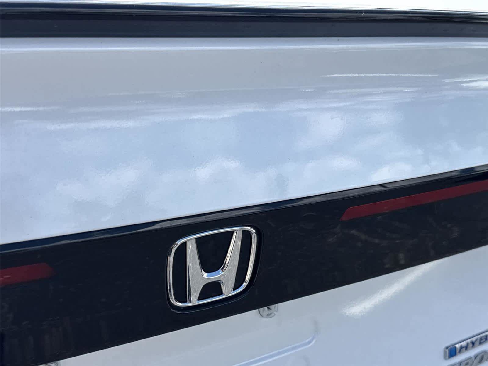 Used 2023 Honda Accord Sport image 10