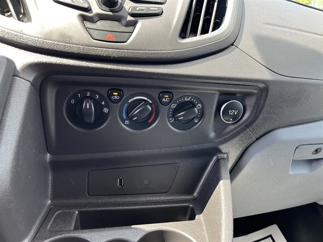 Used 2018 Ford Transit 150 XL RWD image 28