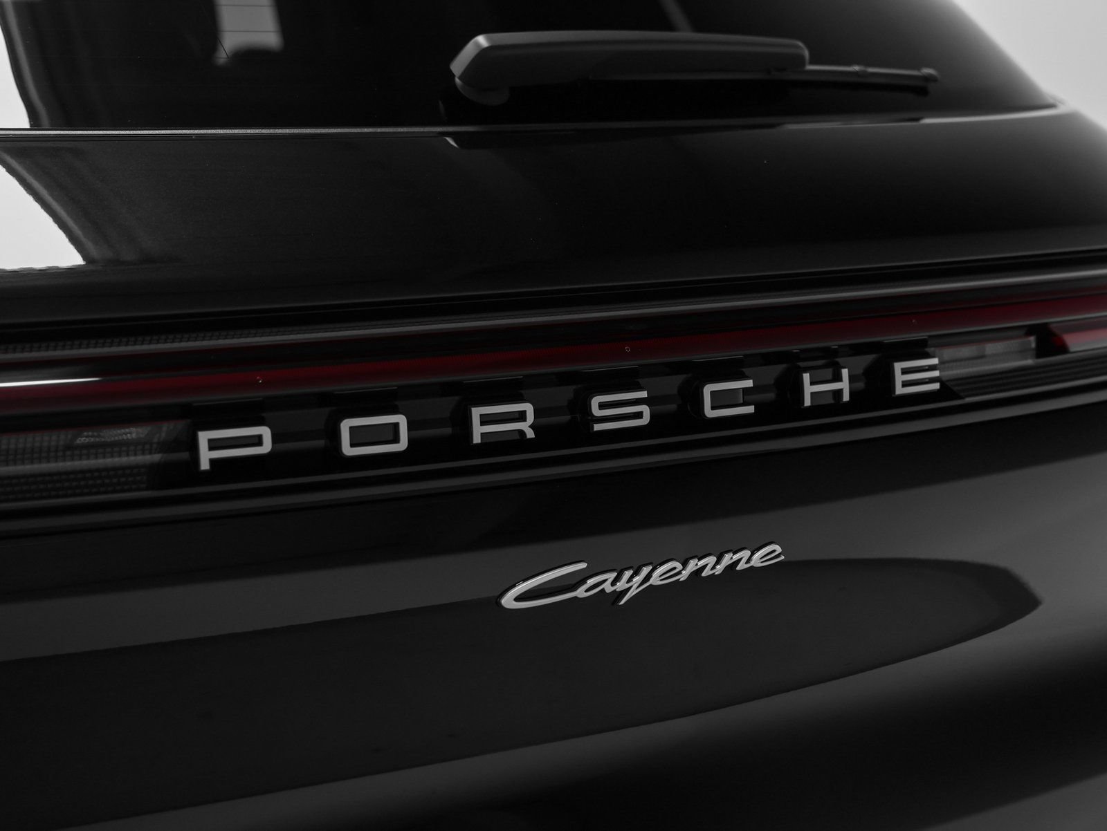 Certified 2026 Porsche Cayenne E-Hybrid AWD/4WD image 19
