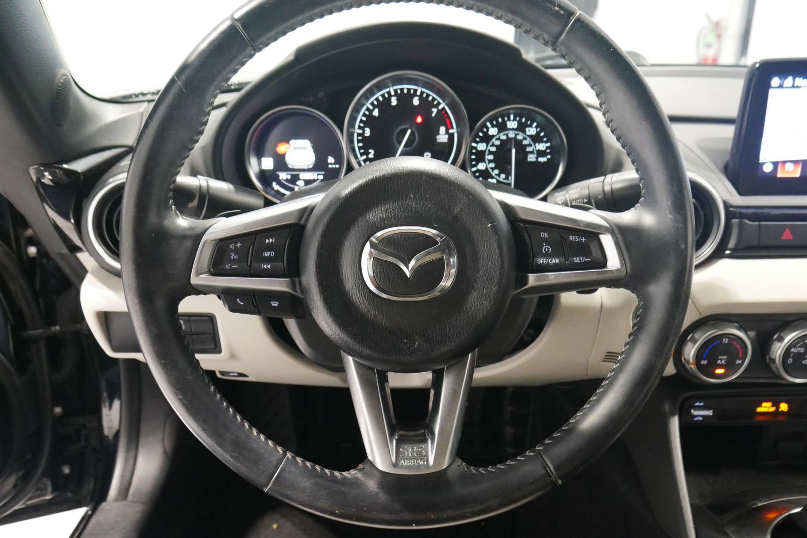 Used 2021 MAZDA MX-5 Miata RF Grand Touring image 13