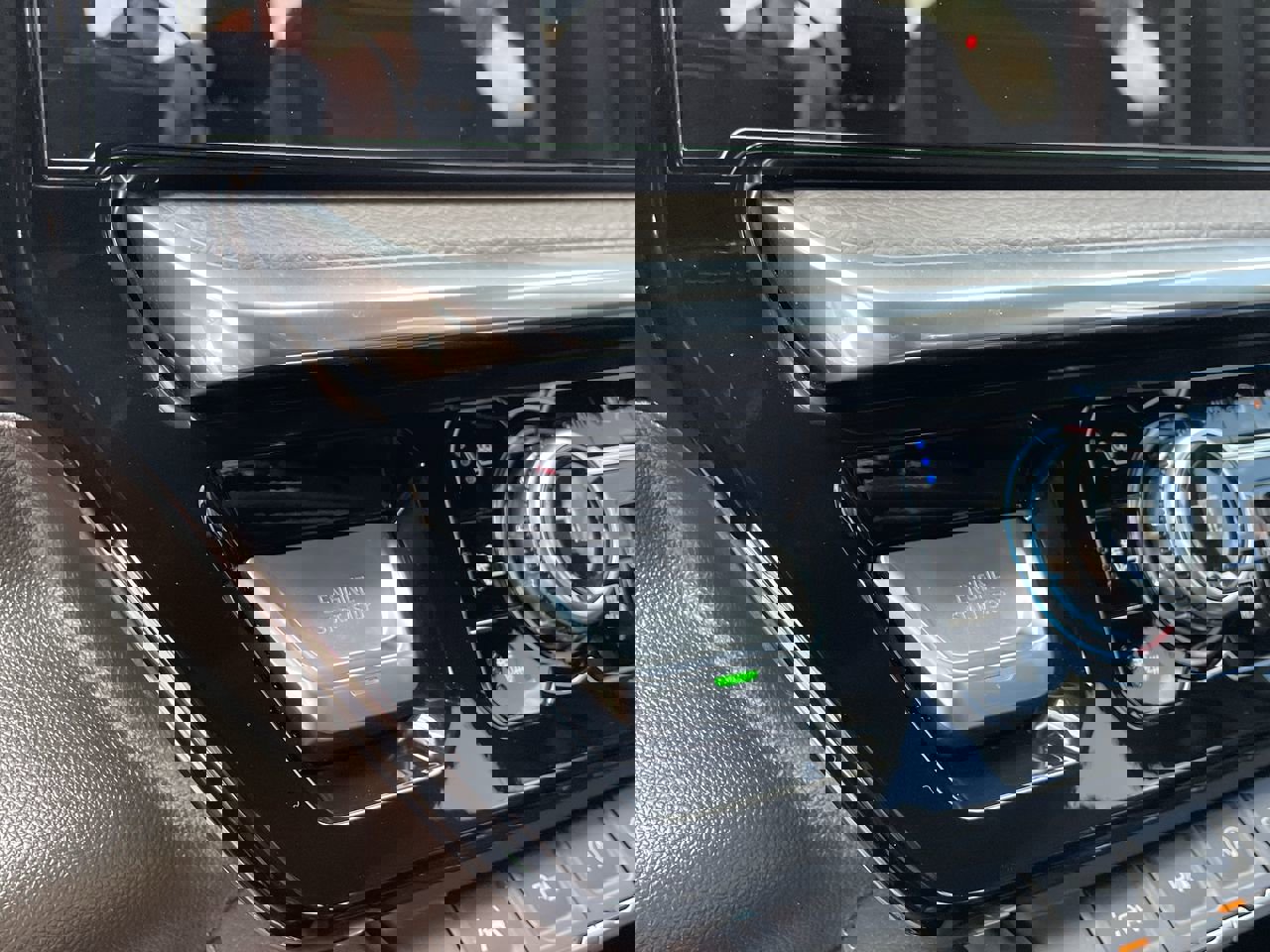 Used 2023 GMC Sierra 1500 Denali RWD image 29