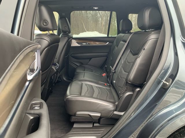 Used 2020 Cadillac XT6 Premium Luxury w/ Platinum Package image 17