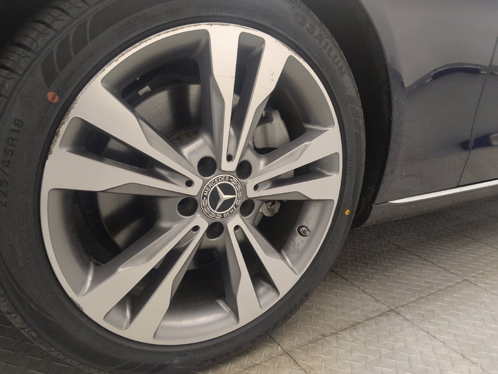 Used 2021 Mercedes-Benz C 300 Sedan w/ Premium Package image 31
