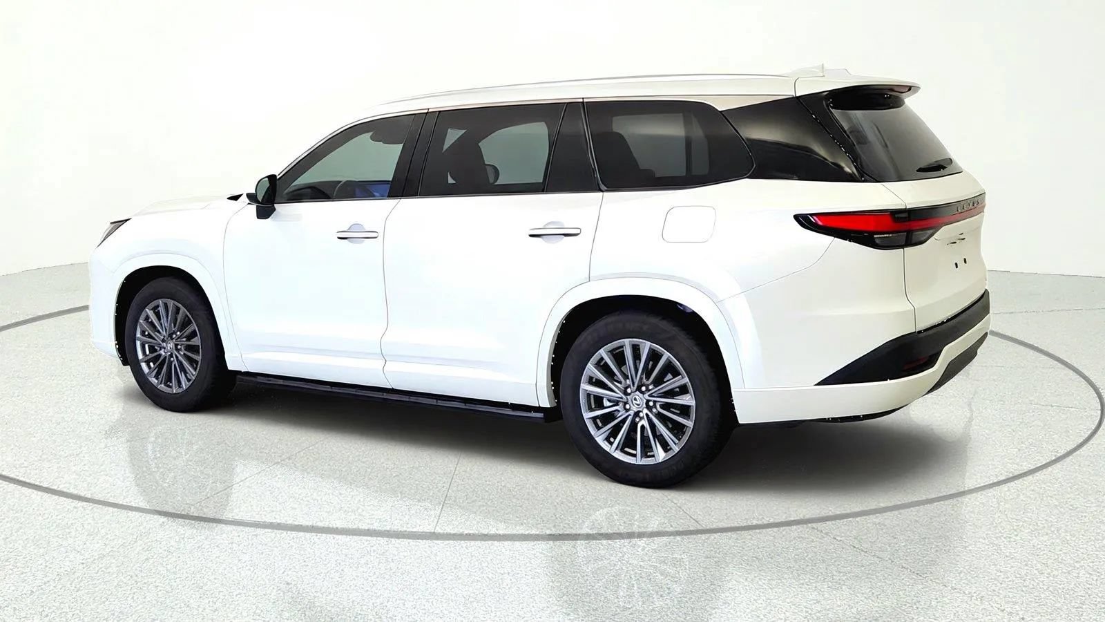 Used 2025 Lexus TX 350 AWD w/ Convenience Package image 4