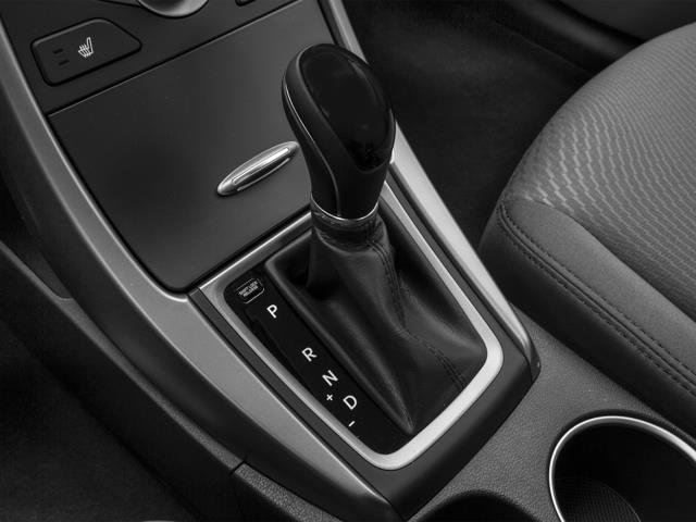 Used 2016 Hyundai Elantra Value Edition FWD image 8