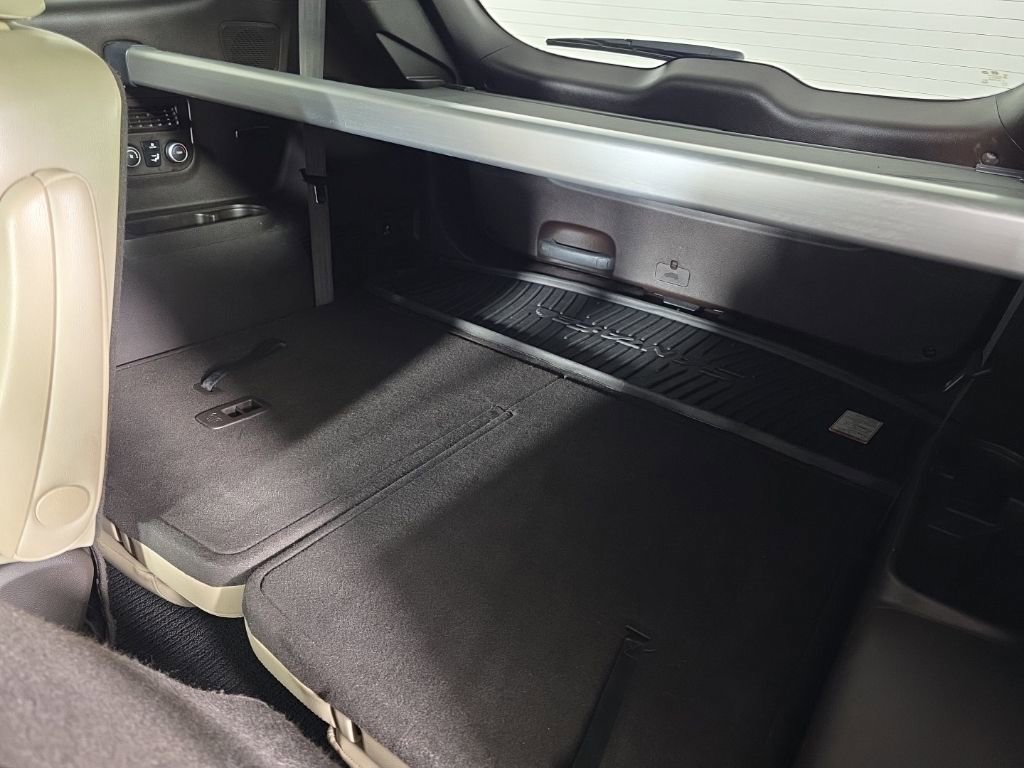 Used 2017 Hyundai Santa Fe Limited AWD/4WD image 31