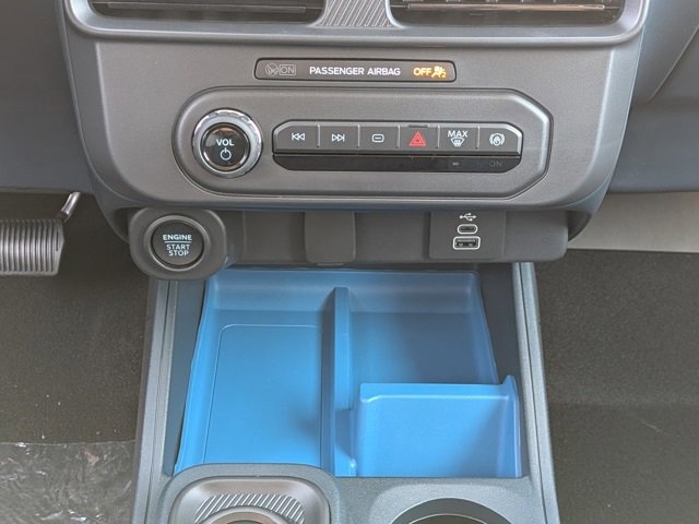 New 2025 Ford Maverick XLT w/ XLT Luxury Package image 26