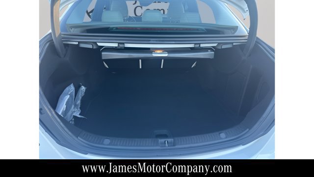 Used 2020 Mercedes-Benz E 350 4MATIC Sedan image 14