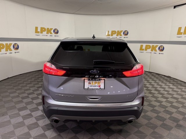 Used 2024 Ford Edge Titanium image 8