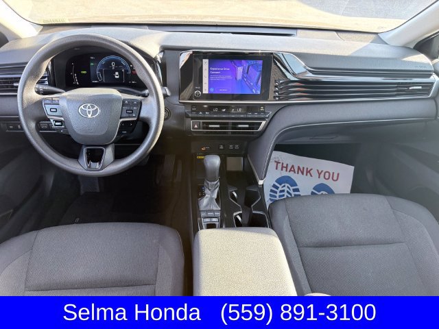 Used 2025 Toyota Camry LE FWD image 8