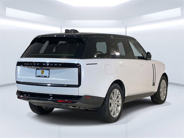 Used 2024 Land Rover Range Rover SE image 6