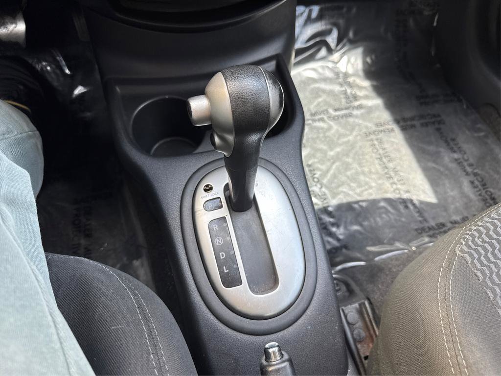 Used 2015 Nissan Versa Note SV FWD image 38