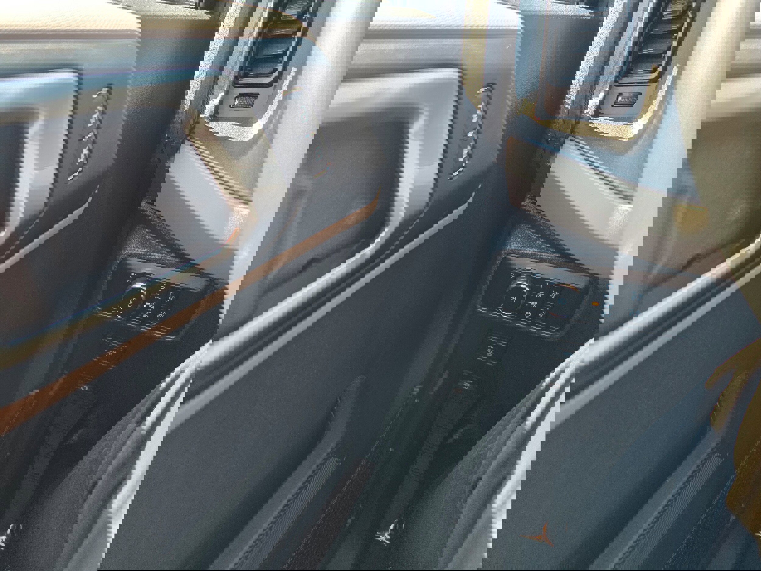 New 2026 Ford Bronco Big Bend w/ Black Diamond Package image 19