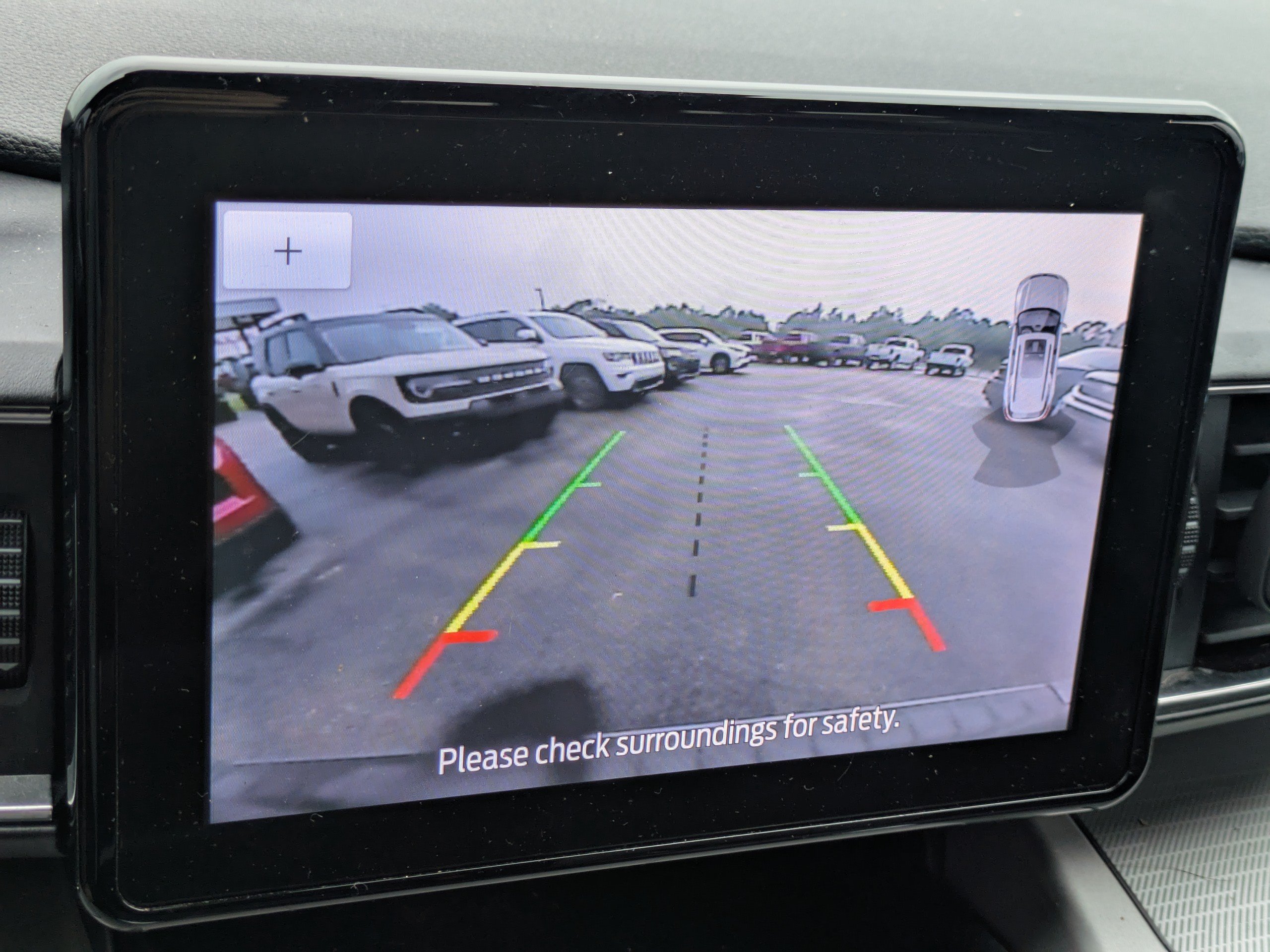 Used 2023 Ford Explorer XLT w/ Equipment Group 202A AWD/4WD image 30