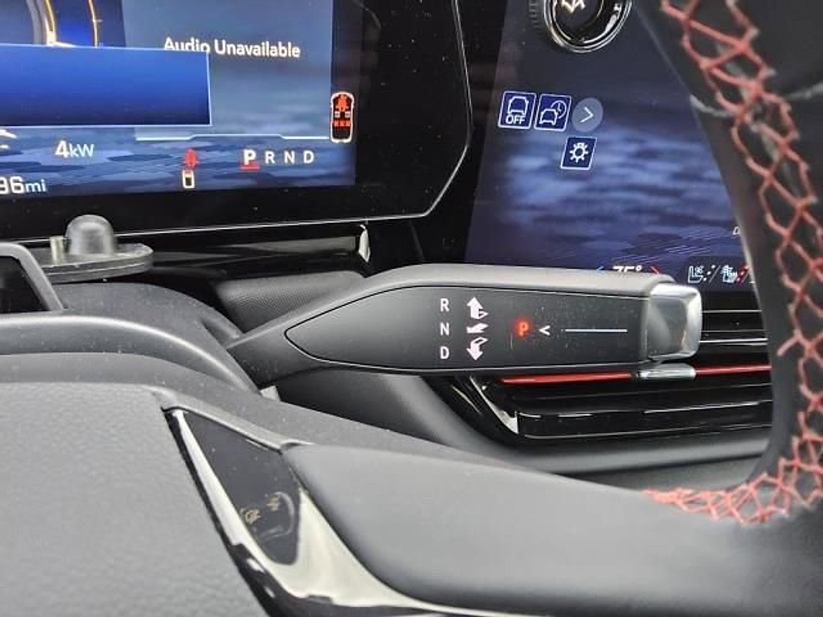 Certified 2025 Chevrolet Silverado EV RST AWD/4WD image 14