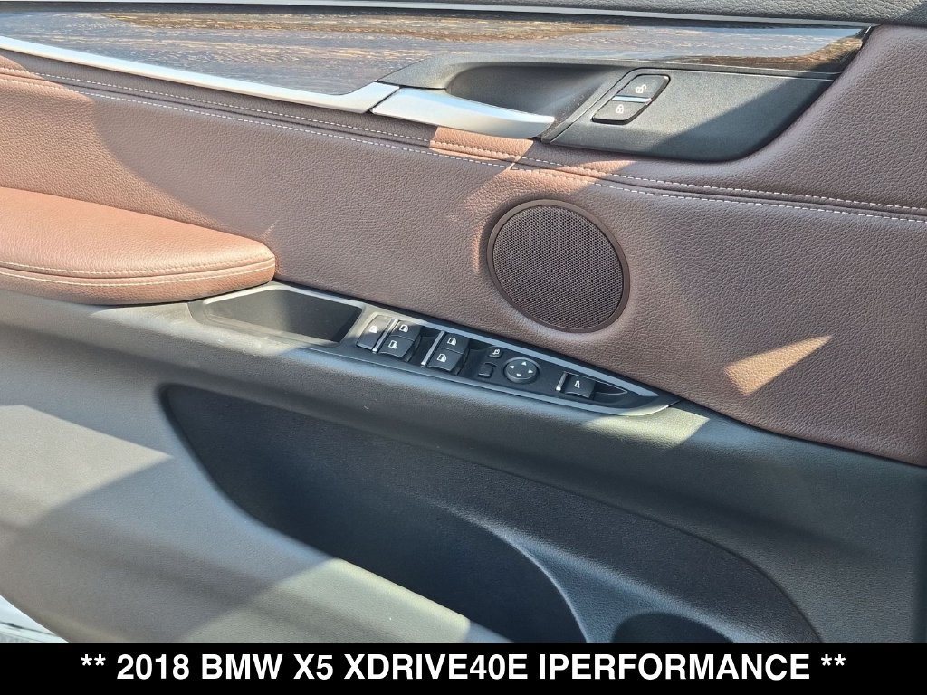 Used 2018 BMW X5 xDrive40e w/ Driving Assistance Package AWD/4WD image 26