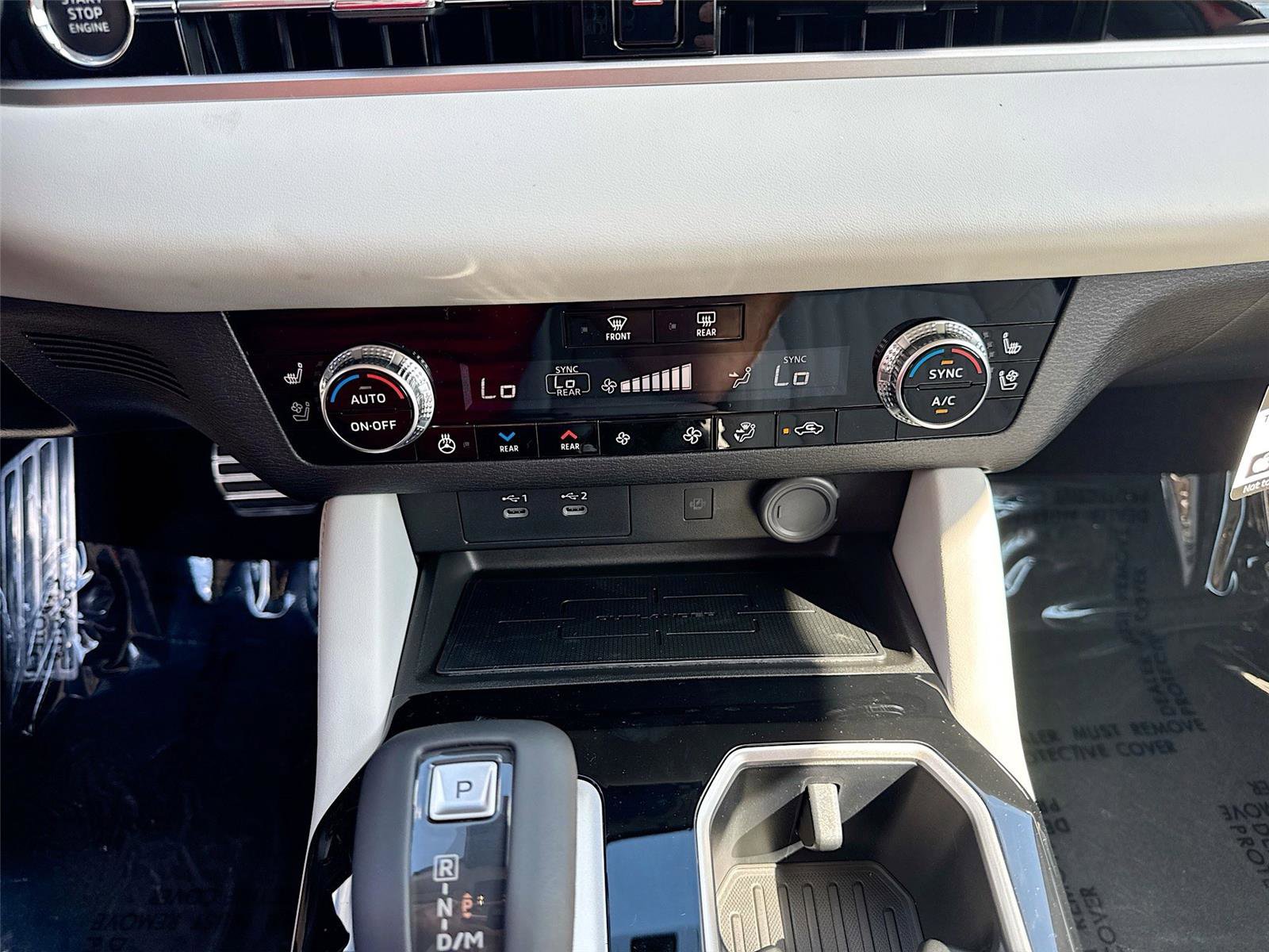New 2026 Mitsubishi Outlander SEL FWD image 14