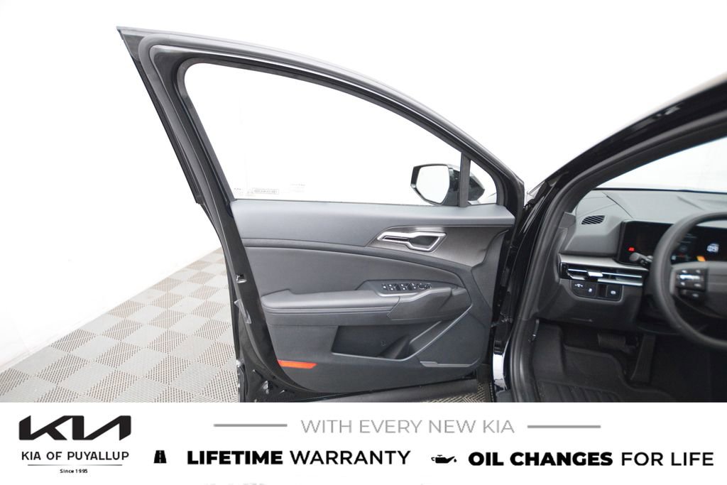 New 2026 Kia Sportage X-Line image 9