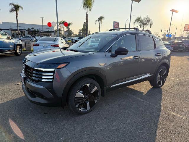 New 2026 Nissan Kicks SR w/ Cold Weather Package AWD/4WD image 3