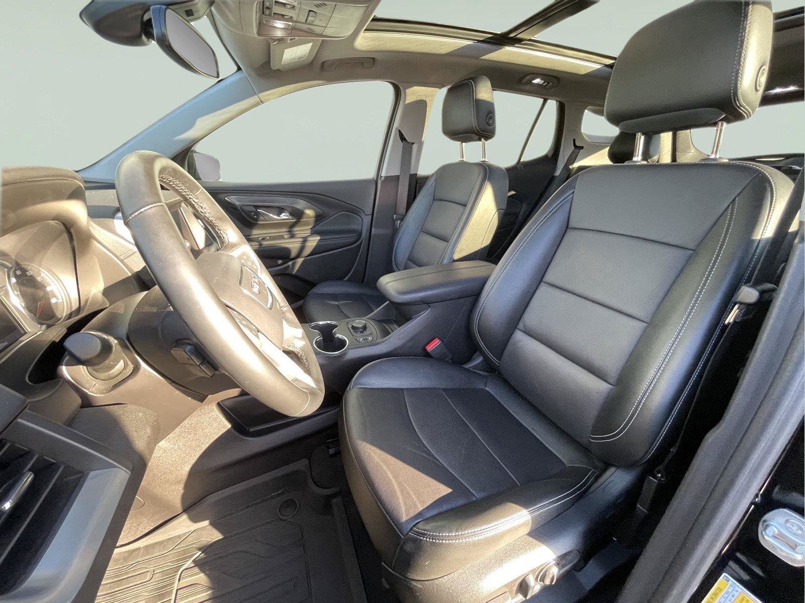 Used 2024 GMC Terrain SLT w/ Elevation Edition AWD/4WD image 14