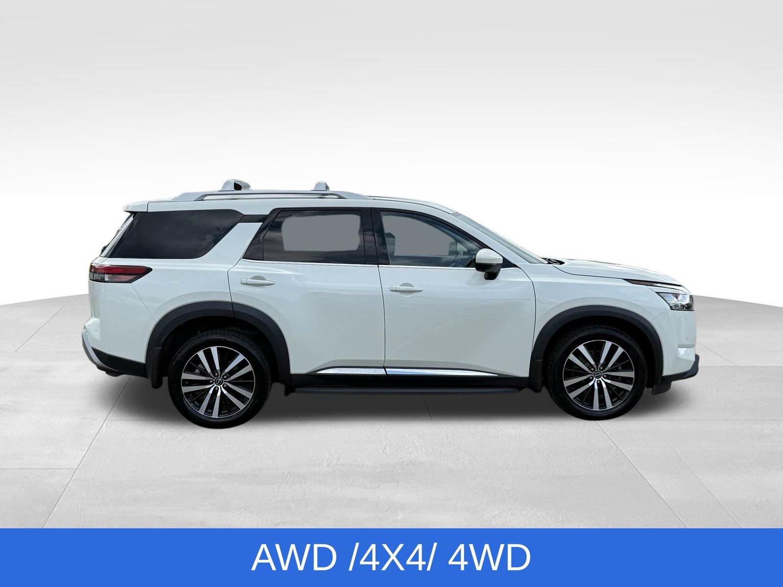 Used 2023 Nissan Pathfinder Platinum w/ Lighting Package (N93) AWD/4WD image 12