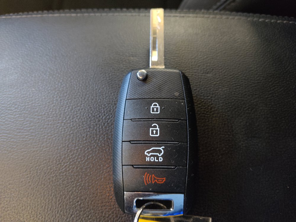 Used 2019 Kia Sorento FWD w/ LX Convenience Package image 32