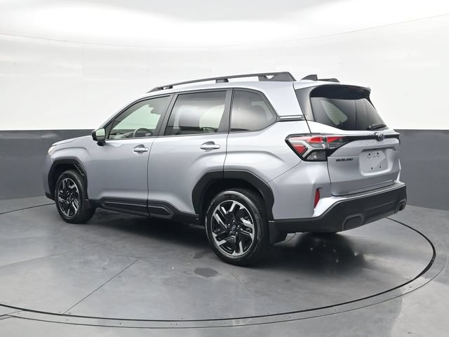 Used 2025 Subaru Forester Limited AWD/4WD image 6