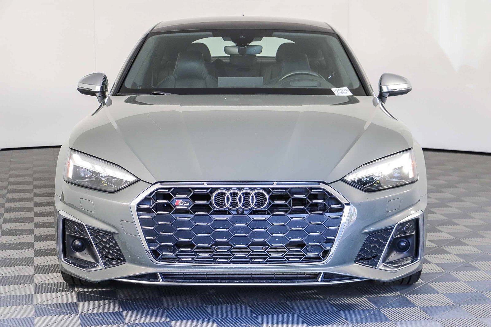 Used 2023 Audi S5 Prestige AWD/4WD image 2