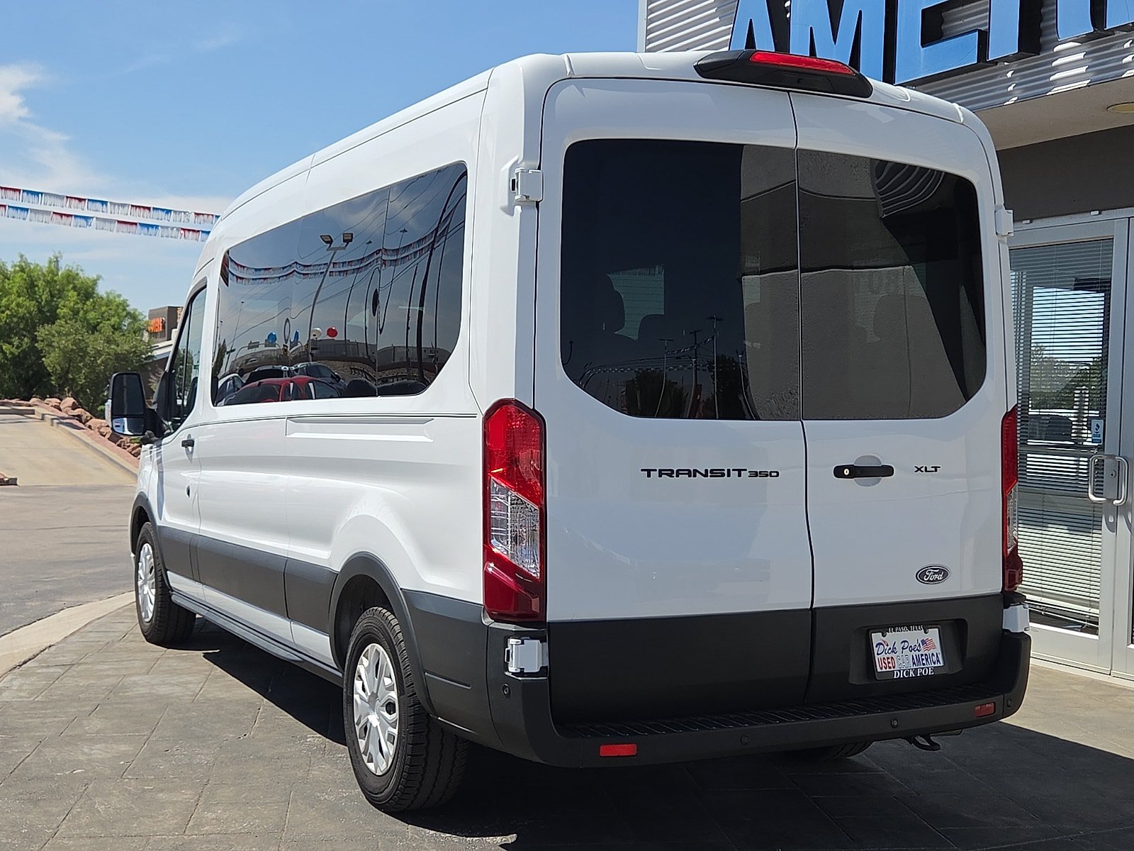 Used 2026 Ford Transit 350 XLT RWD image 4
