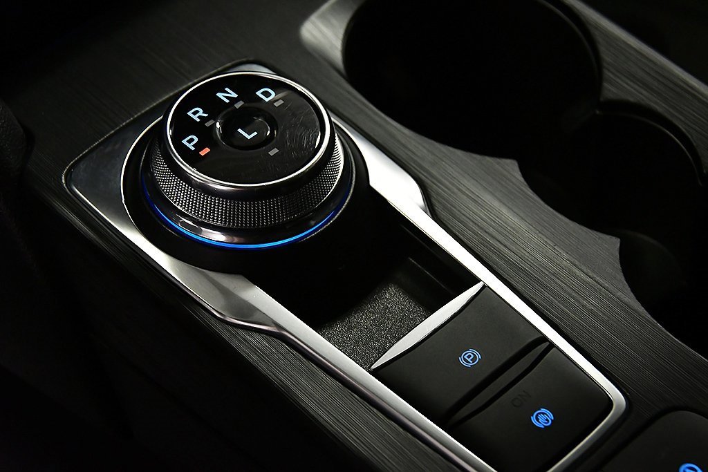 Used 2022 Ford Escape SEL w/ SEL Stealth AWD Package image 23