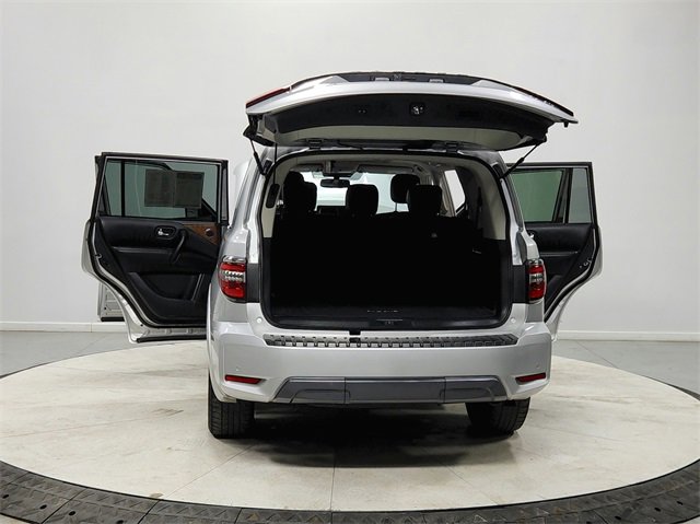 Used 2024 Nissan Armada SL image 14